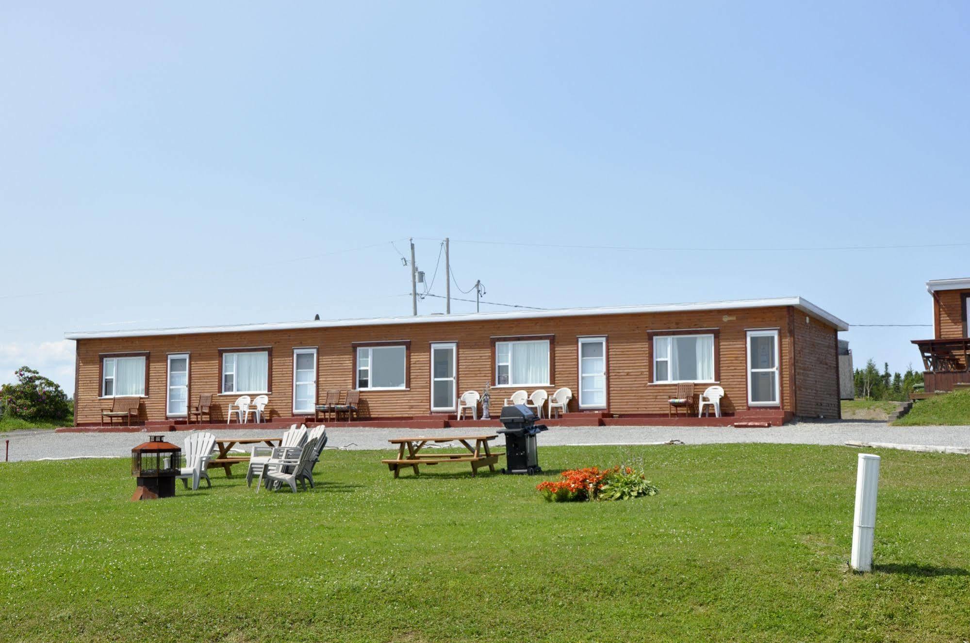 Motel Du Haut Phare Cap-des-Rosiers Eksteriør bilde